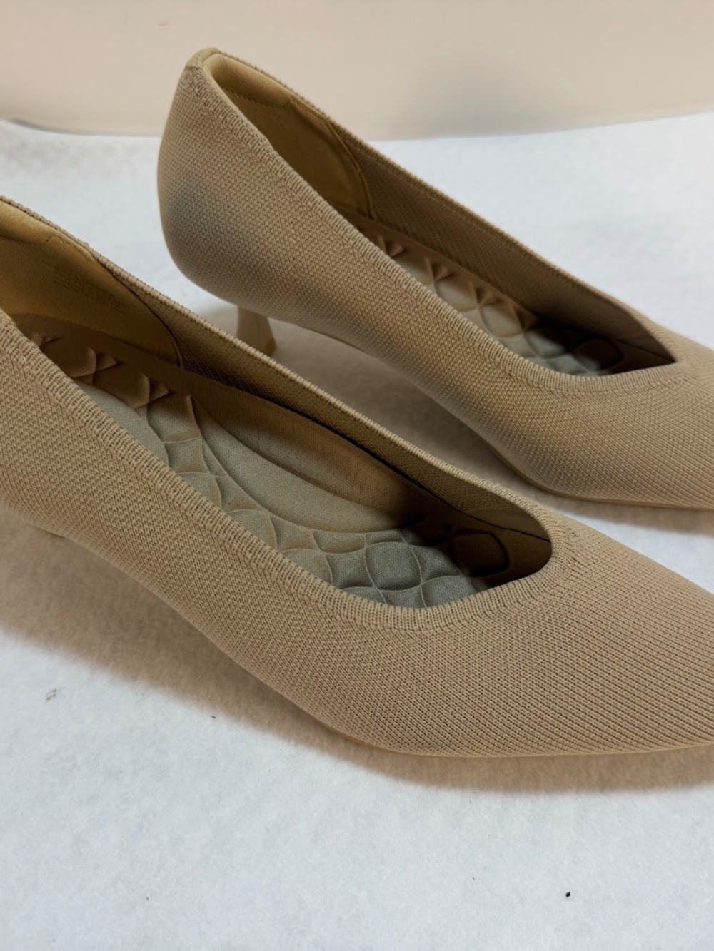 VIVAIA Pointed Toe Kitten Heel Pumps Beige Knit Womens EU 41 - Picture 7 of 8